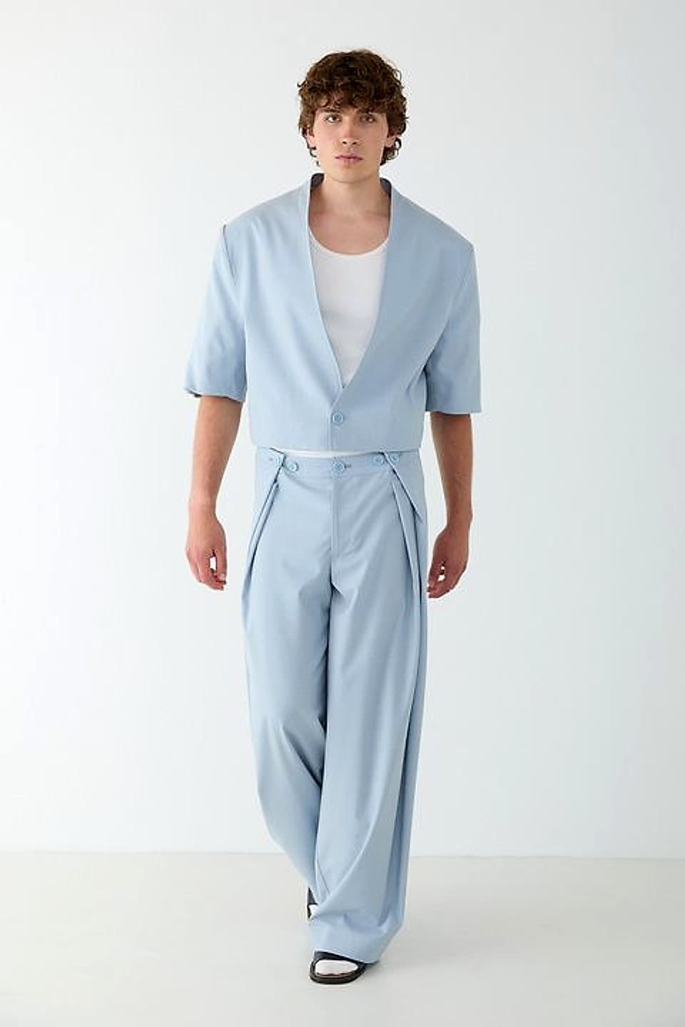 Cropped Short-Sleeve Blazer in Sky — YEG Textile