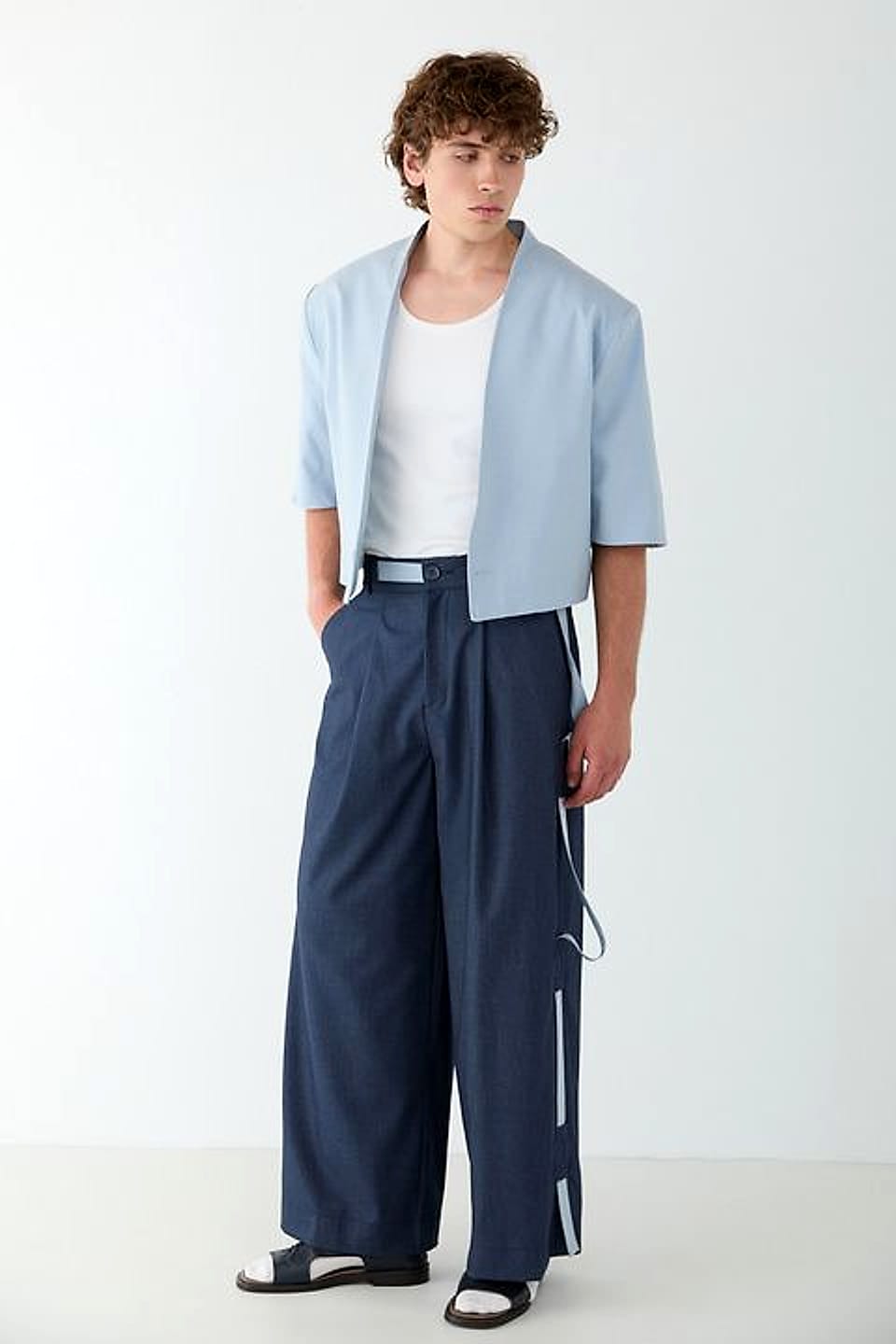 Piped Wide-Leg Trouser in Navy — YEG Textile