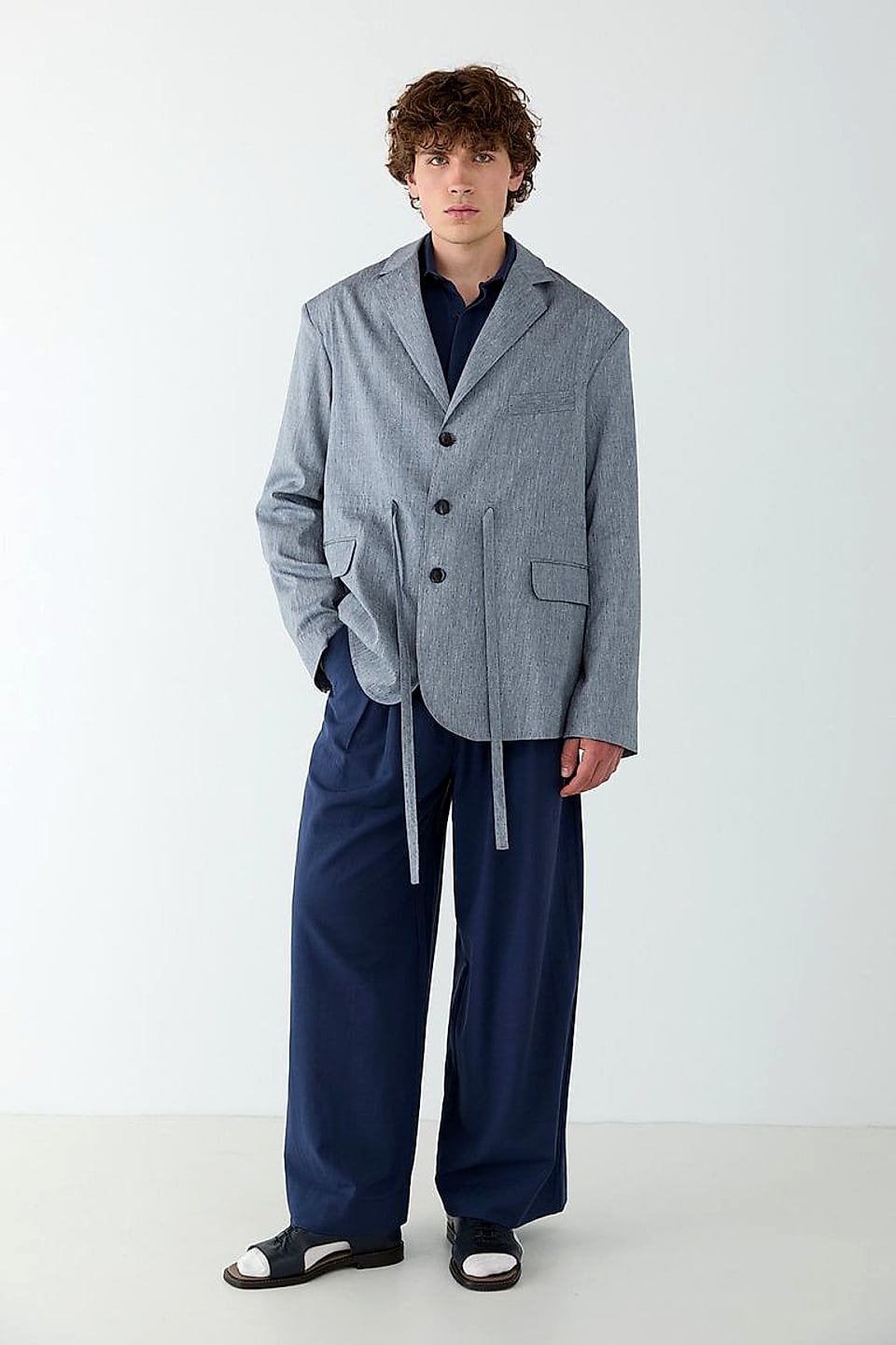 Oversized Blazer in Heather Grey — YEG Textile